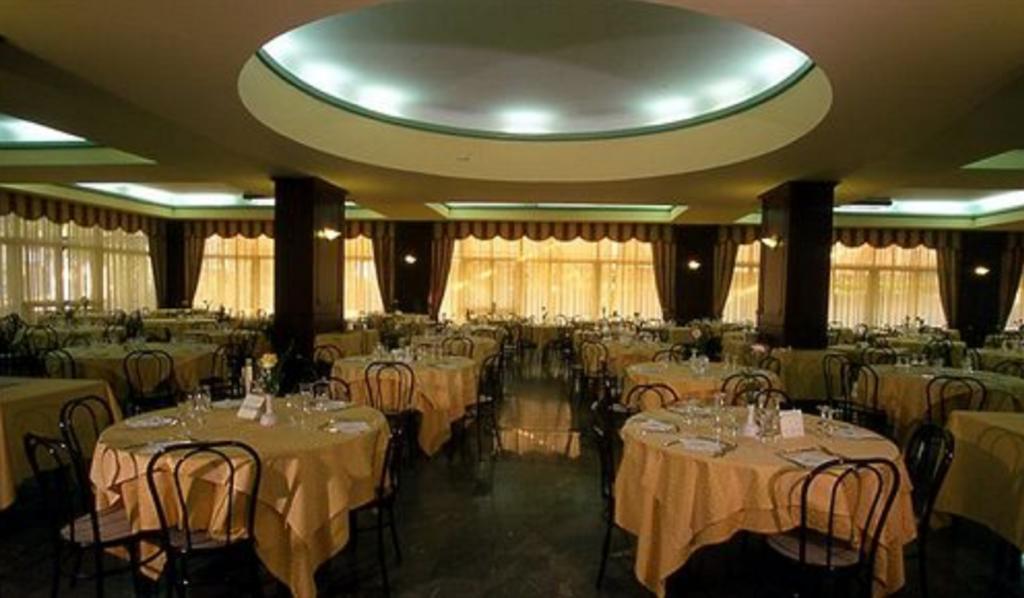 Hotel Santa Lucia Le Sabbie D'Oro Cefalù Buitenkant foto